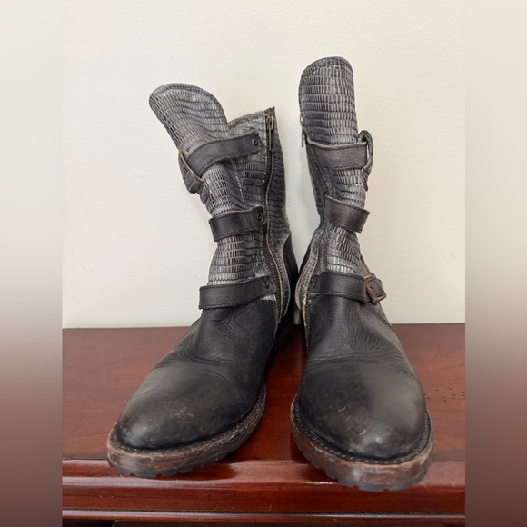 Freebird by Steven Apex Stone Moto Lizard boots in size 8 - Picture 1 of 13